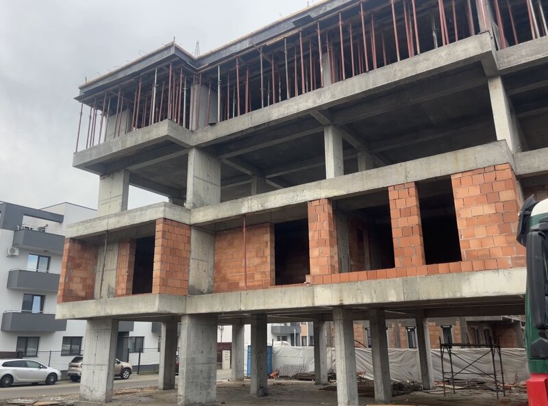 Titan, sector 3, apartament 2 camere 57 mp, balcon, terasa, bloc nou